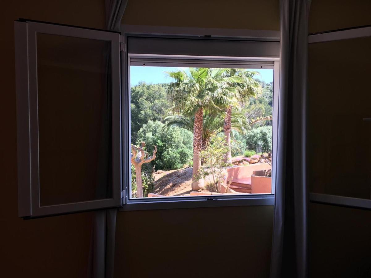 Son Bou By The Sea; Home With A Private Garden エクステリア 写真